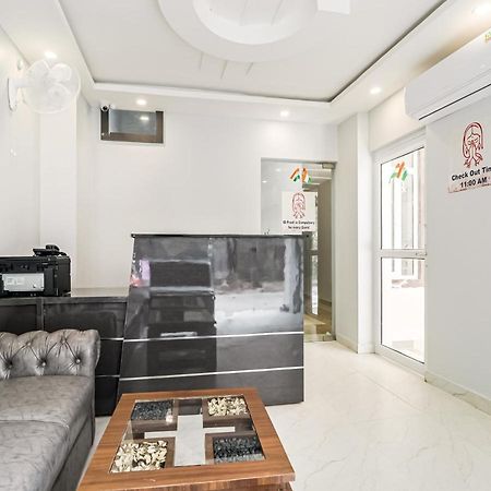 Oyo Townhouse 853 Hotel The Royal Aroma Haridwār Exterior foto