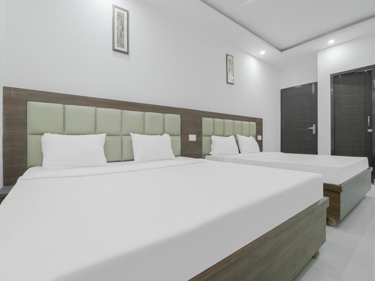 Oyo Townhouse 853 Hotel The Royal Aroma Haridwār Exterior foto