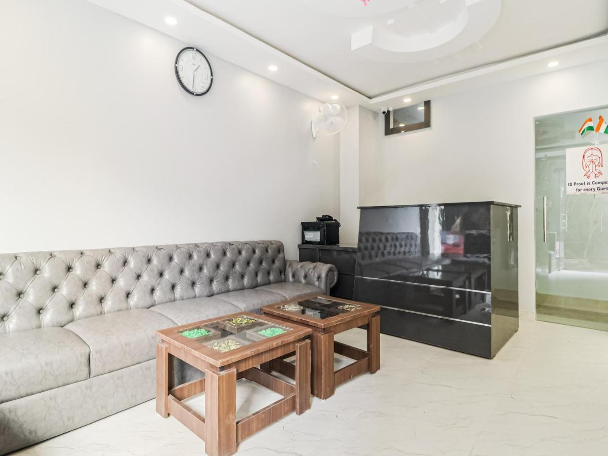 Oyo Townhouse 853 Hotel The Royal Aroma Haridwār Exterior foto